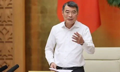 Thủ tướng: Kiểm soát chặt lộ trình tăng giá các mặt hàng, dịch vụ như y tế, giáo dục