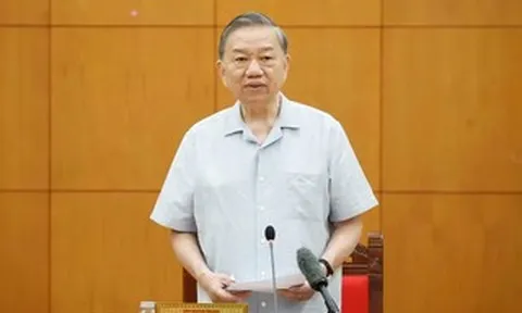 Tổng Bí thư, Chủ tịch nước: Đưa biển trở thành 
không gian phát triển chiến lược của quốc gia