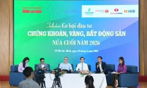 Kiên nhẫn với vàng, chứng khoán nửa cuối năm