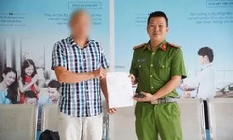 Công an xác minh giao dịch chuyển khoản gần 500 triệu đồng trong một tài khoản ngân hàng
