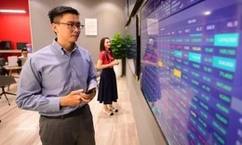 Chứng khoán tuần mới: VN-Index thử lửa 1.700 điểm, tuần này có cột mốc đáng chú ý