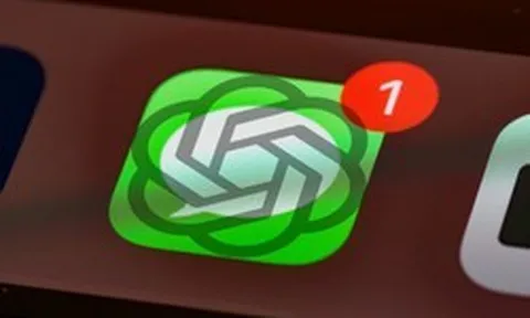 ChatGPT chạm vào thứ Apple bảo vệ nhất