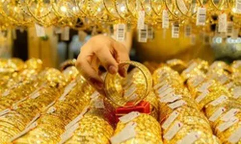 Giá vàng miếng, vàng nhẫn trơn sáng 5/10 tại SJC, DOJI, PNJ, Bảo Tín Minh Châu