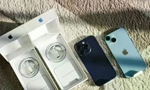 Vì sao iPhone ở Việt Nam phải bóc seal, kích hoạt ngay?