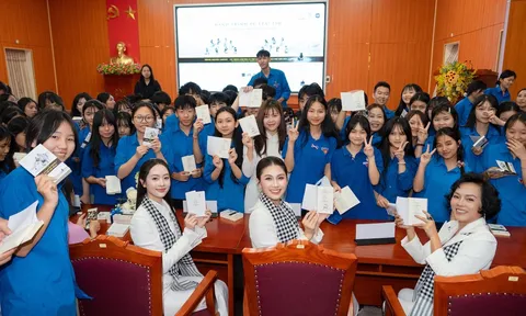 Hoa khôi Như Quỳnh: Không được chọn nơi sinh ra, nhưng có thể chọn cách đổi đời