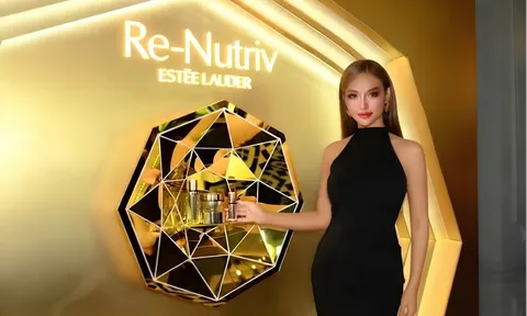 VŨ ANH THƯ HỘI NGỘ DÀN NGHỆ SĨ TẠI SỰ KIỆN CÔNG NGHỆ DƯỠNG DA MỚI CỦA ESTÉE LAUDER