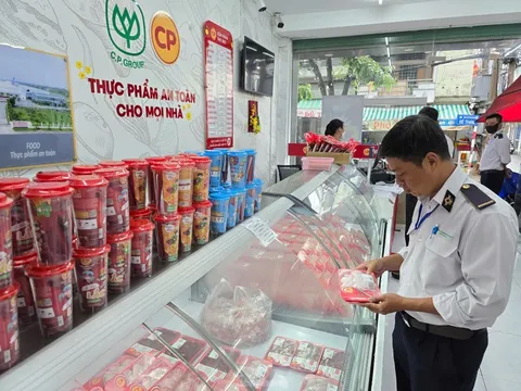Điểm danh cửa hàng bán thịt của Công ty C.P ở Cần Thơ vừa bị kiểm tra