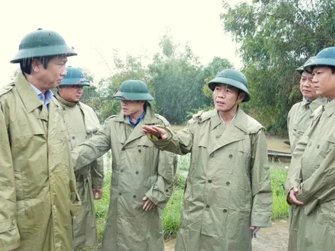 Tân Bí thư Tỉnh ủy Quảng Trị kiểm tra về ứng phó với mưa lũ sau bão số 12