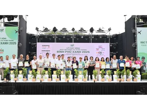 Chung tay xây dựng Bình Phú xanh - sạch - bền vững