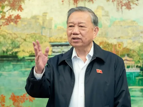 Tập trung nguồn lực đầu tư cho y tế, giáo dục