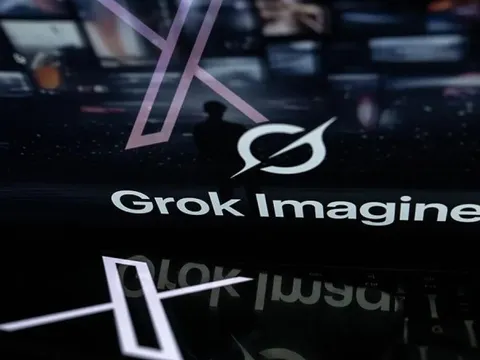 Chatbot Grok AI gây tranh cãi nhưng thu hút cả thế giới