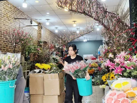 Siêu thị TP.HCM đông nghẹt người sắm Tết, chợ lẻ vắng vẻ 0