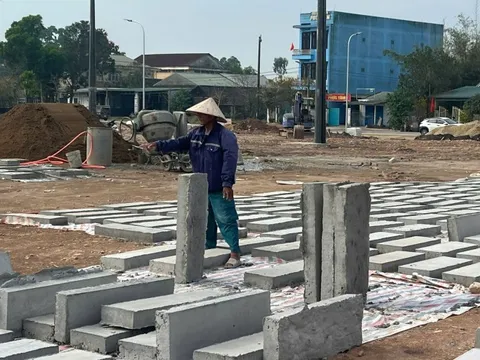 Thi công tái định cư đường sắt tốc độ cao ở Huế vượt tiến độ nhưng vướng vốn