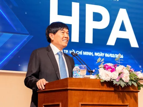 Con trai "vua" thép Trần Đình Long đăng ký mua vào 50 triệu cổ phiếu HPG