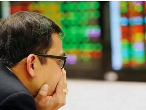 VN-Index mất gần 19 điểm do sức ép từ nhóm VN30 và cổ phiếu chứng khoán