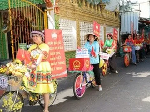 TP Cần Thơ rực rỡ cờ, hoa trước ngày bầu cử