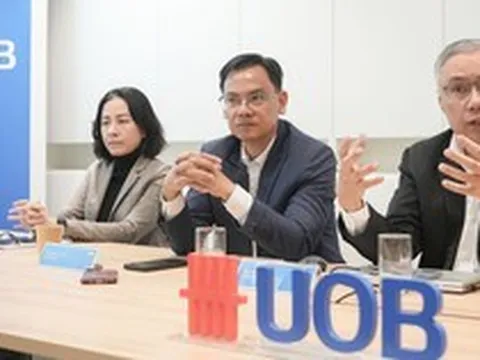 Chuyên gia UOB dự báo diễn biến giá vàng, giá USD và thị trường chứng khoán năm 2026