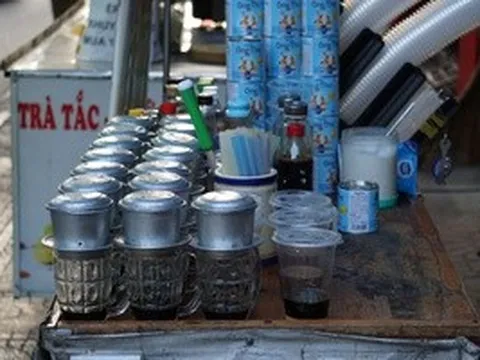 Cà phê - "nhiên liệu tinh thần” trong đời sống công sở