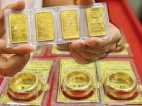 Sau nhiều lần lao dốc, giá vàng có thể giảm tiếp về 160 triệu đồng/lượng?