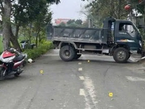 VIDEO: Ô tô tải phóng nhanh phanh gấp, quay ngang đường khiến 2 phụ nữ thương vong