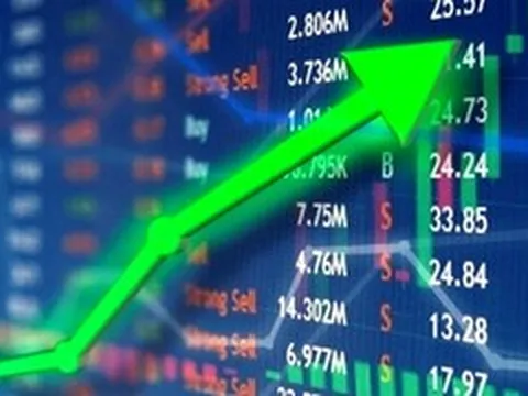 Chứng khoán bật tăng sau 3 phiên giảm mạnh, VN-Index vượt 1.600 điểm