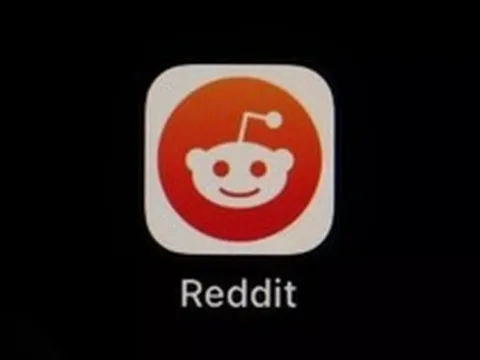 Reddit yêu cầu tài khoản đáng ngờ xác minh là người thật