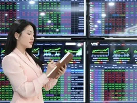 VN-Index dưới 1.700 điểm, nên đầu tư vào nhóm cổ phiếu nào?