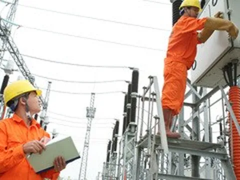 Thủ tướng: Phấn đấu tiết kiệm tối thiểu 3% tổng điện năng tiêu thụ toàn quốc