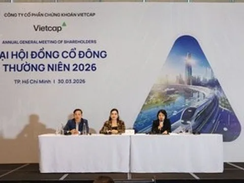 Chủ tịch Vietcap Nguyễn Thanh Phượng nêu giải pháp giảm áp lực cho ngành ngân hàng