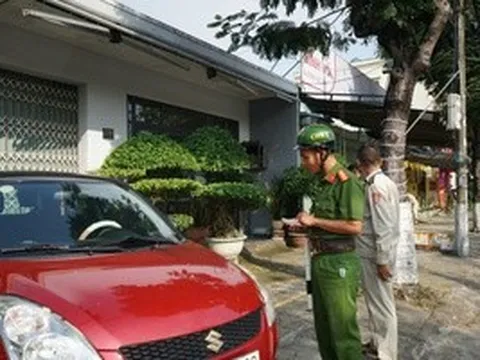 Siết quản lý vỉa hè ở Đà Nẵng: Đỗ xe, gắn biển hiệu thế nào cho đúng?