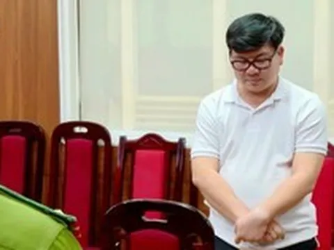 Truy tố 'ông trùm' sản xuất kẹo Nguyễn Phong trong vụ án Hoa hậu Thùy Tiên và Quang Linh Vlogs