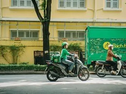 Grab tiếp tục cập nhật về việc hỗ trợ đối tác tài xế xe xăng và xe điện