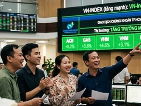 VN-Index tăng vọt hơn 74 điểm ngay khi mở cửa giao dịch 8-4