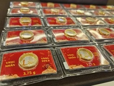 Cuối ngày 7-4, giá vàng miếng SJC, vàng nhẫn giảm nhanh, ngược dòng thế giới