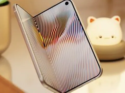 Lộ diện mẫu iPhone Ultra, thiết kế mới hoàn toàn