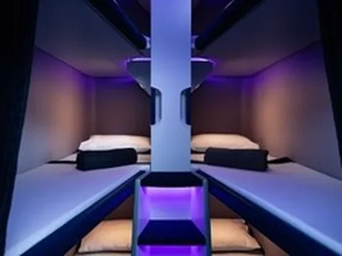 Khoang giường nằm hạng phổ thông lần đầu xuất hiện trên máy bay