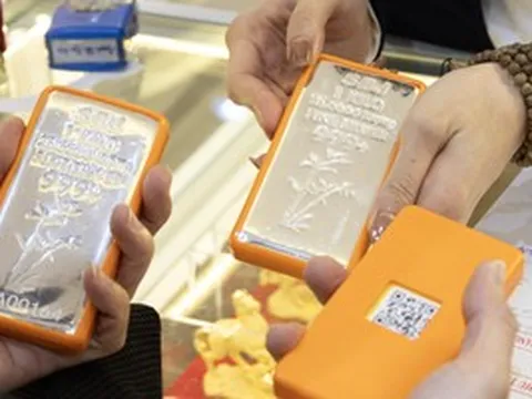 Giá bạc hôm nay lên cao nhất 5 tuần