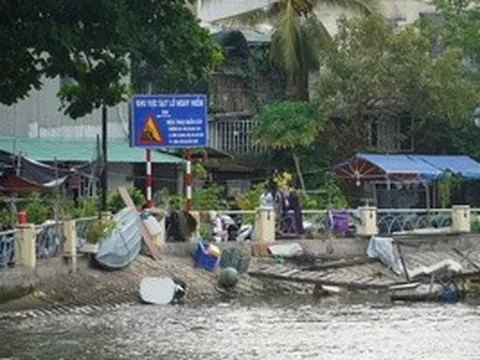 Ngăn sạt lở, giữ an toàn