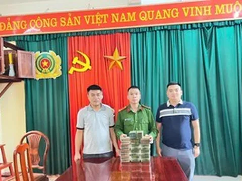 Một người dân ở Hưng Yên bất ngờ nhận được 2,1 tỉ đồng trong tài khoản