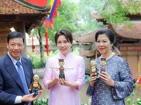 Phu nhân Ngô Phương Ly và Phu nhân Kim Hye Kyung thăm Bảo tàng Dân tộc học Việt Nam