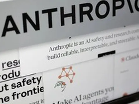 Thất bại ê chề của Anthropic: Siêu AI "nguy hiểm nhất hành tinh" bị bẻ khóa, gục ngã đau đớn dưới tay 1 nhóm Discord vô danh