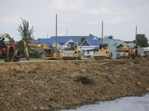 Tây Ninh dự trữ nguồn đất, đá, cát phục vụ đường Vành đai 4 và cao tốc TPHCM - Mộc Bài