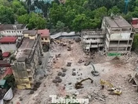 Tháo dỡ 'tổ hợp từng là khu vui chơi Zone 9' để mở rộng Nhà tang lễ quốc gia