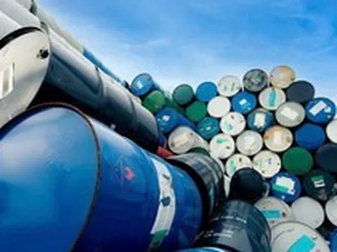 80 triệu thùng dầu dự trữ Mỹ âm thầm vượt đại dương để 'giải cứu' một tọa độ bất ngờ giữa bão Hormuz