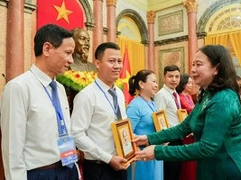 Phó Chủ tịch nước Võ Thị Ánh Xuân gặp mặt các Chủ tịch Công đoàn cơ sở xuất sắc tiêu biểu