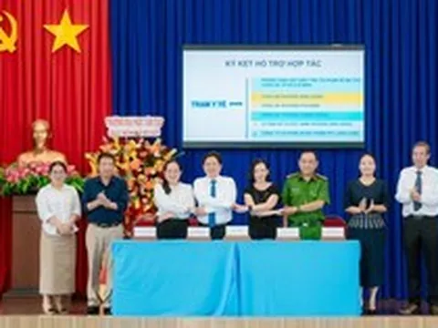 Kết nối nguồn lực công - tư phát triển y tế cộng đồng: Long Châu và UBND Phường Bình Đông (TP.HCM) hợp tác chiến lược
