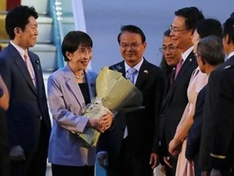 Thủ tướng Nhật Bản Takaichi Sanae đến Hà Nội, bắt đầu thăm Việt Nam