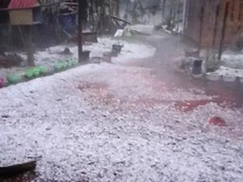 Không khí lạnh cuối mùa tràn về, miền Bắc có nơi nhiệt độ xuống dưới 19 độ C