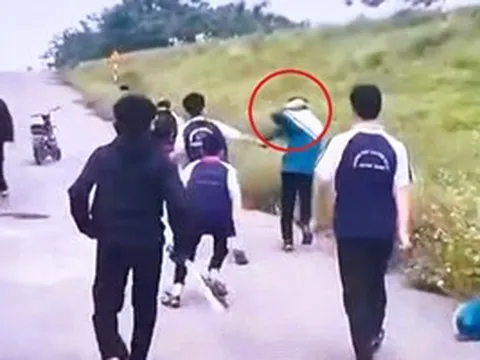 Nguyên nhân nam sinh lớp 9 ở Ninh Bình bị bạn cùng trường "đánh hội đồng"