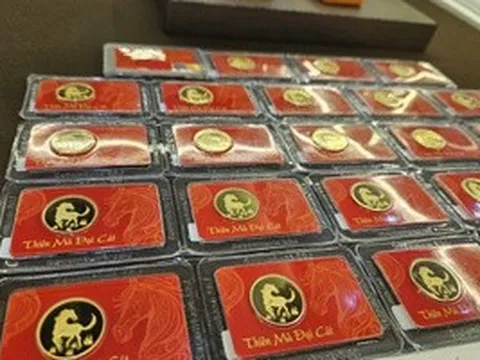 Giá vàng hôm nay 10-5: Đồng loạt dự báo tăng